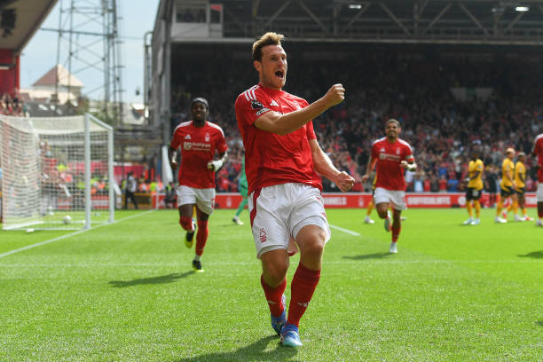 半场临危受 半场临危受